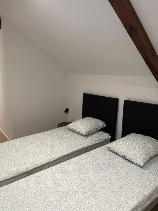 HillionMagnifique Corps De Ferme Renove Avec Jacuzzi别墅 外观 照片